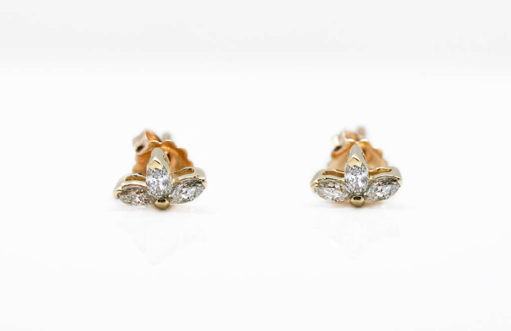 14kt-Yellow-Gold-Dia-Cluster-Ears-1024×663