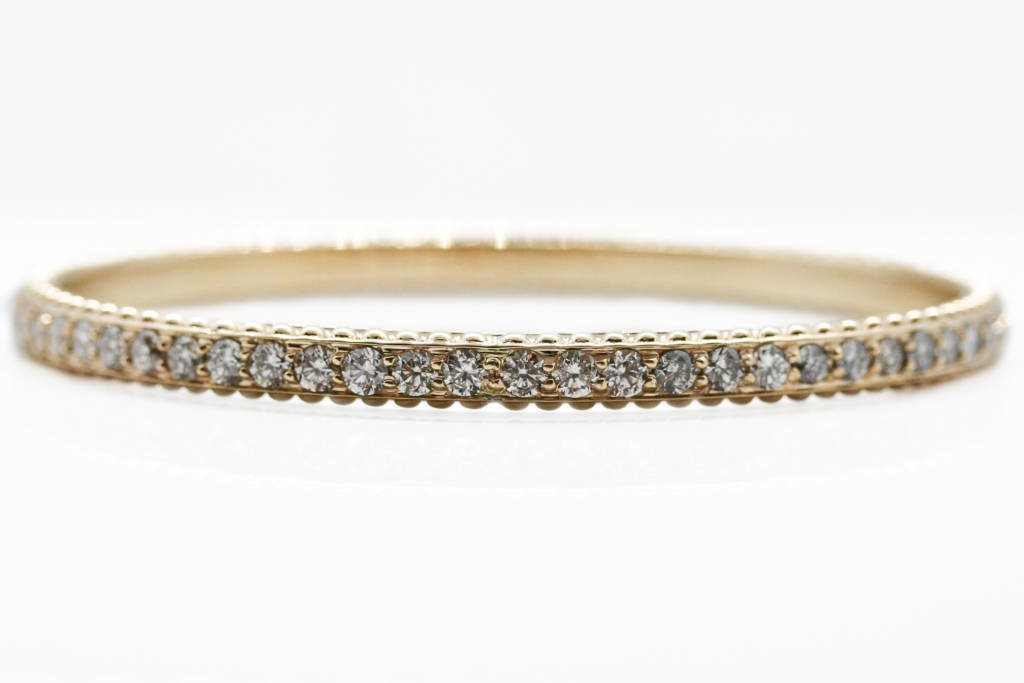 14kt-Yellow-Gold-Diamond-Bangle-Bracelet-1024×683