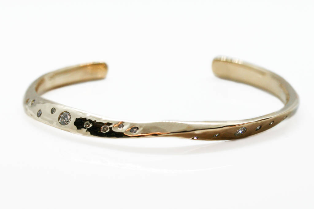 14kt-Yellow-Gold-Diamond-Organic-Cuff-Bracelet-1024×683