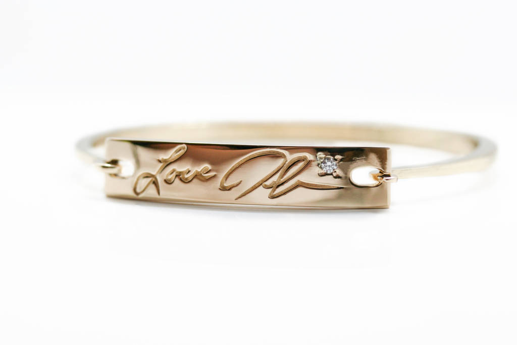 14kt-Yellow-Personalized-Diamond-Bangle-Bracelet-1-1024×683