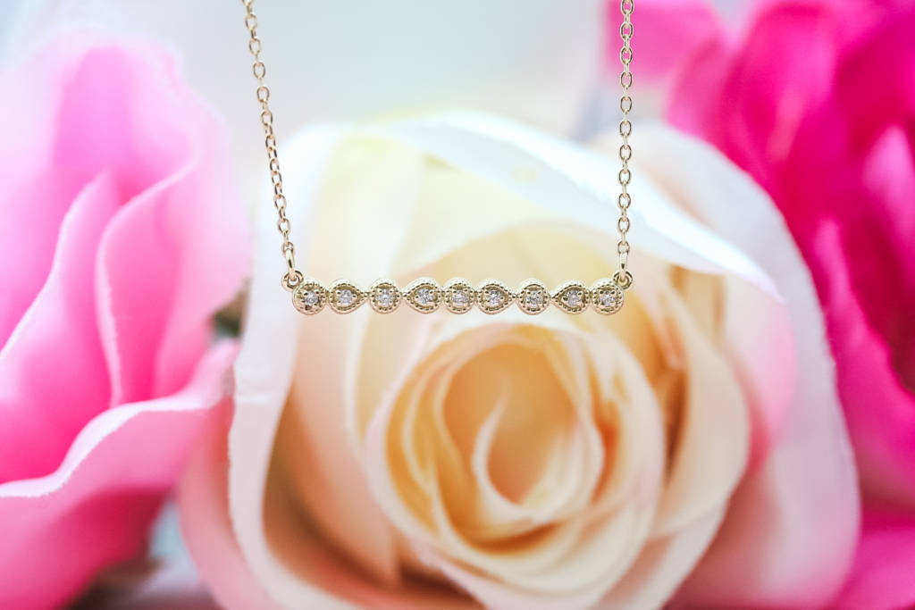 14kt-yg-milgrain-dia-bar-necklace-1024×683