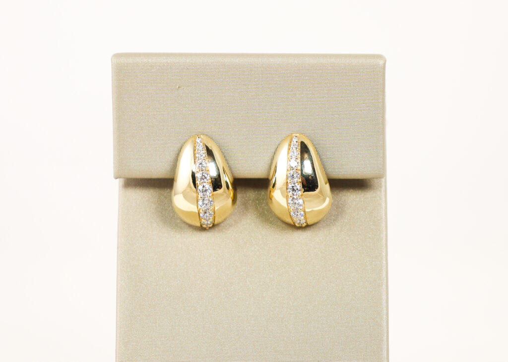 14kt Yellow Gold Lab-Grown Diamond Teardrop Earrings 14kt Yellow Gold Lab-Grown Diamond Teardrop Earrings