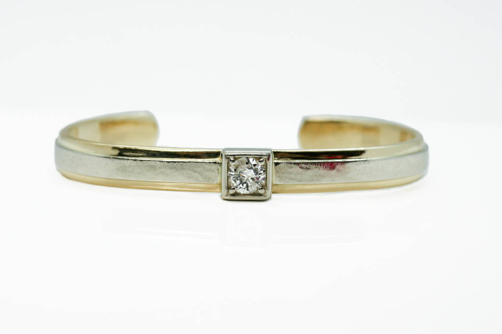 Two-Tone-Diamond-Cuff-Bracelet-1024×683