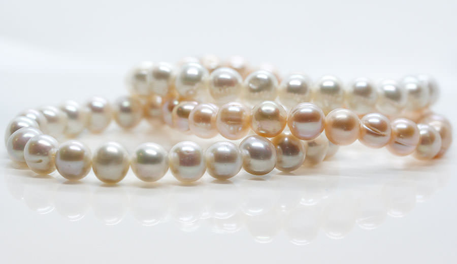 pearl-bracelets-stacked-2